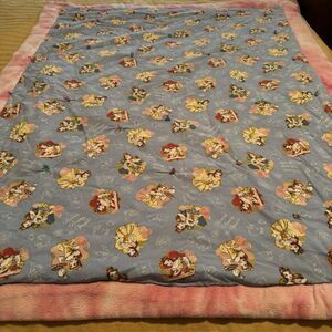 Disney Beauty and the Beast Belle Blanket Brains Beauty & Spirit Blue 50x60